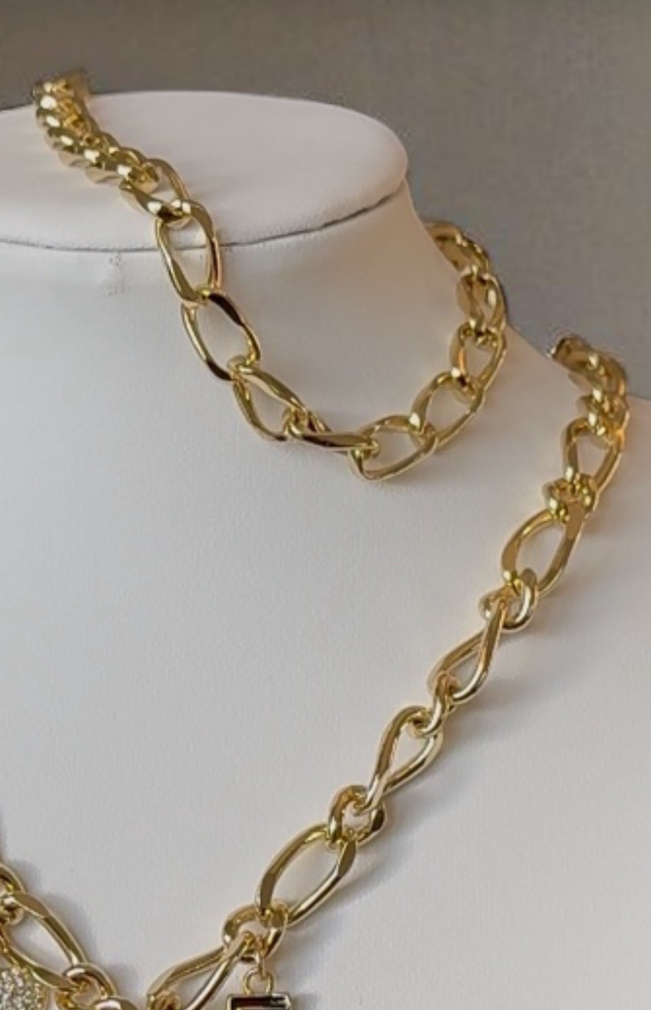 Honey Love Charm Set-Chunky Chain Necklace & Bracelet