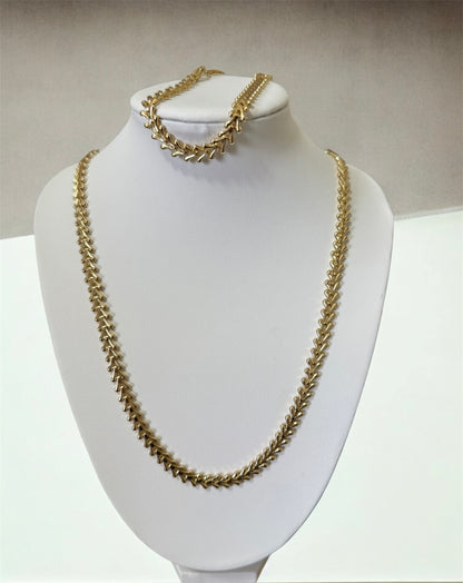 The Golden Arrow Set