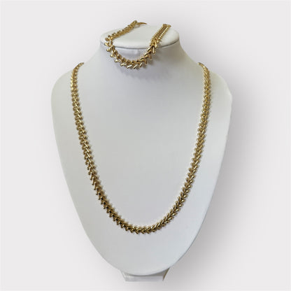 The Golden Arrow Set