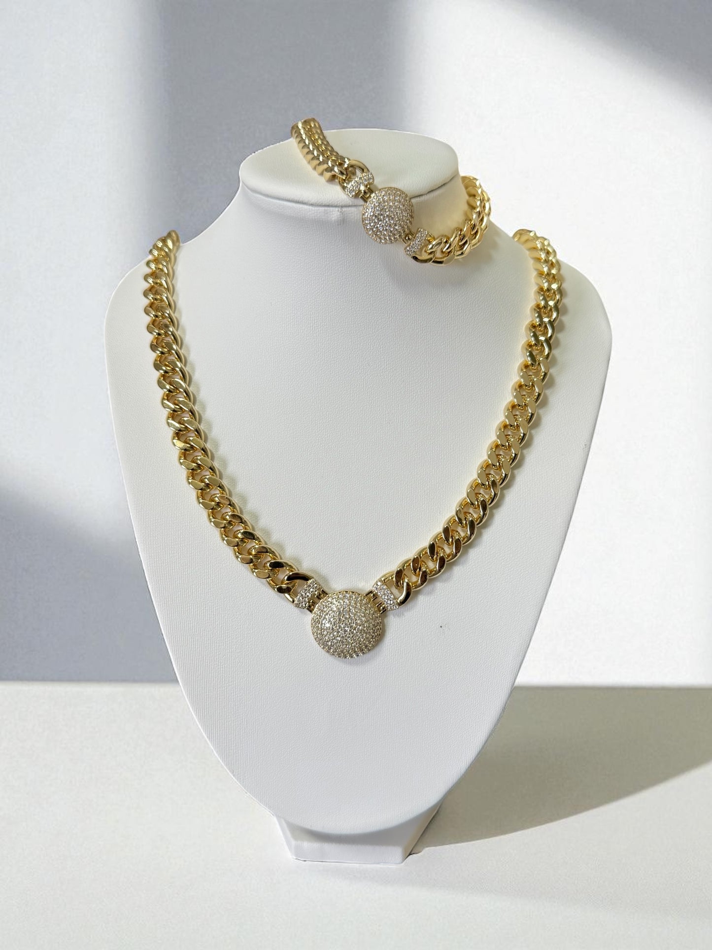 The Golden Sphere Set – Necklace & Bracelet